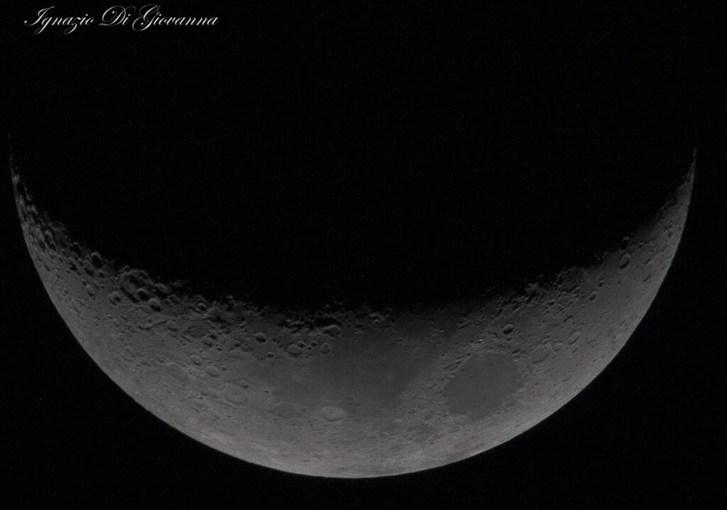 Dettaglio della Luna crescente