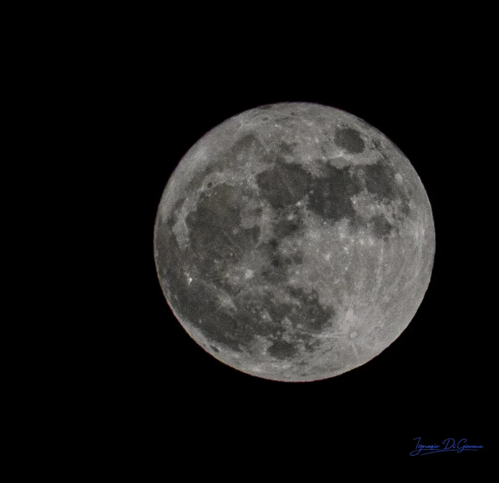 Dettagli della superficie lunare
