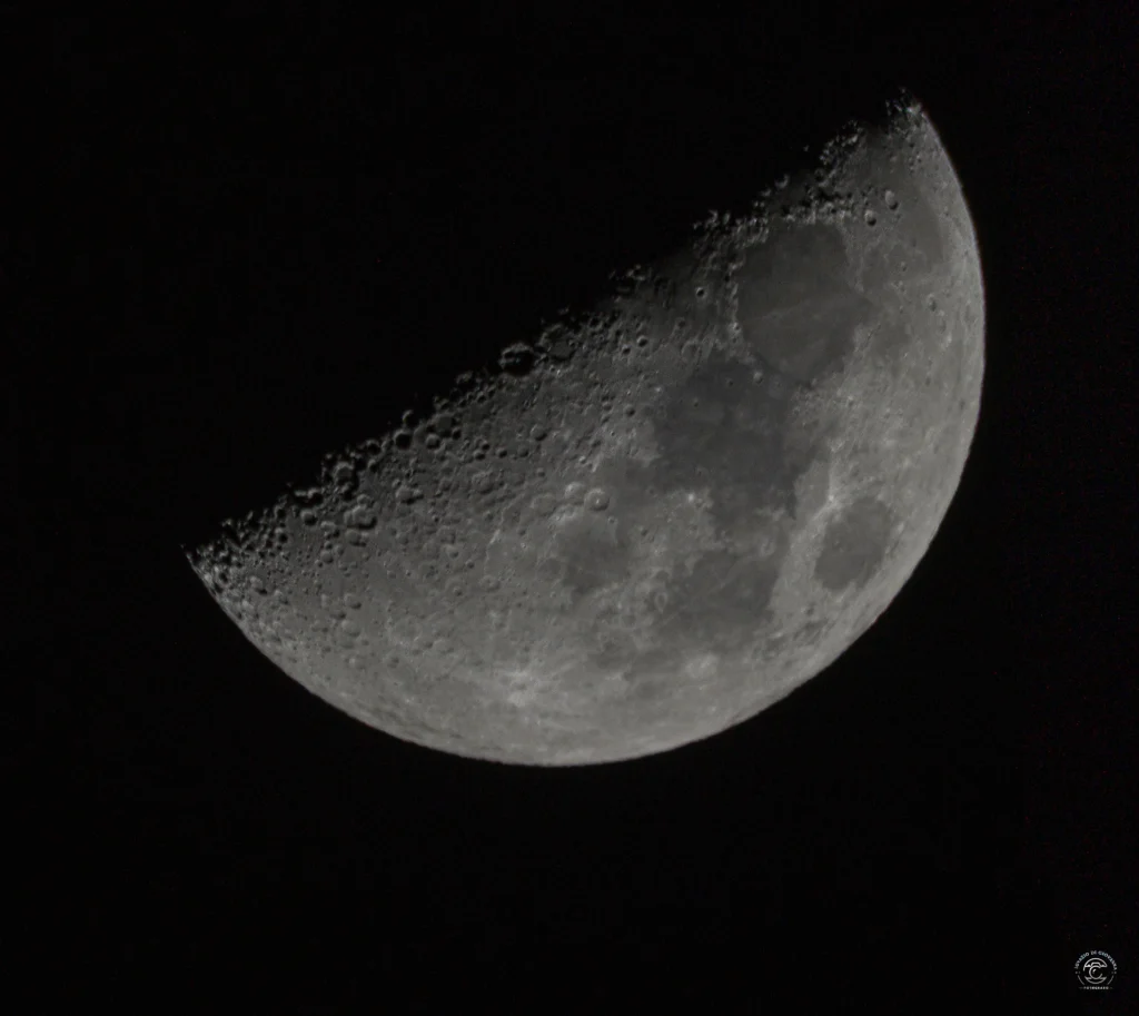 Dettagli della luna crescente